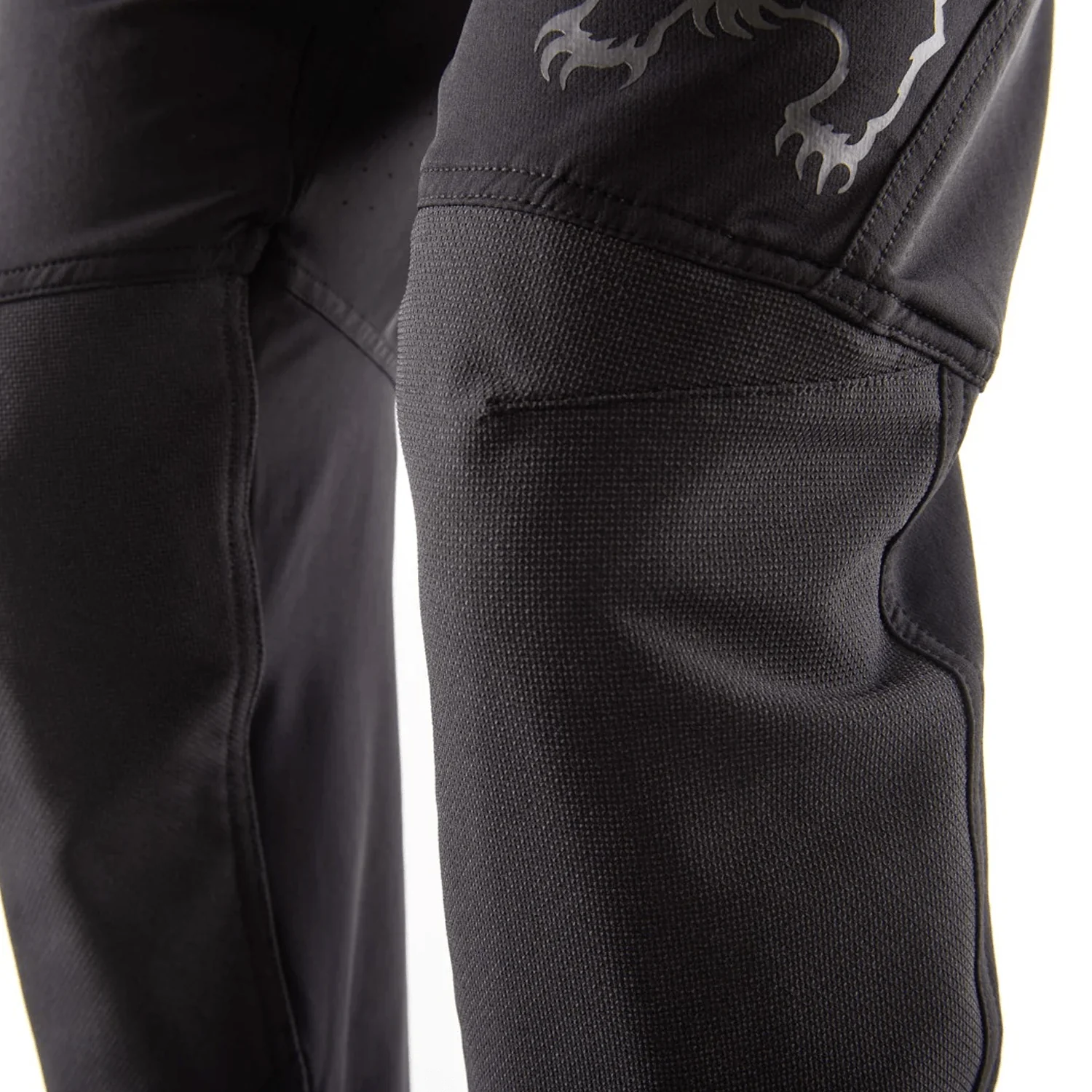 Chromag Women's Feint Pant Black - Image 4