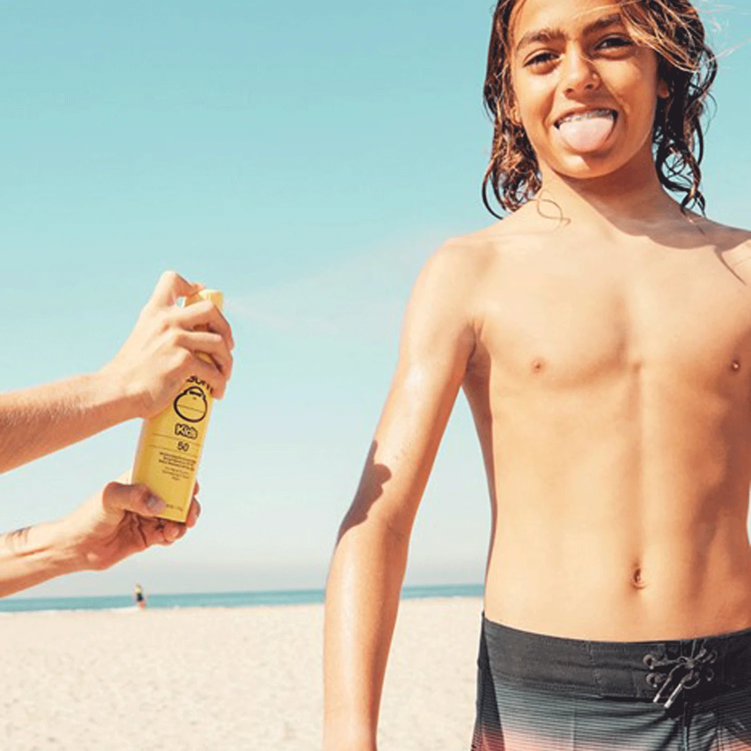 Sun Bum Kids SPF50 Sunscreen Spray - Image 3