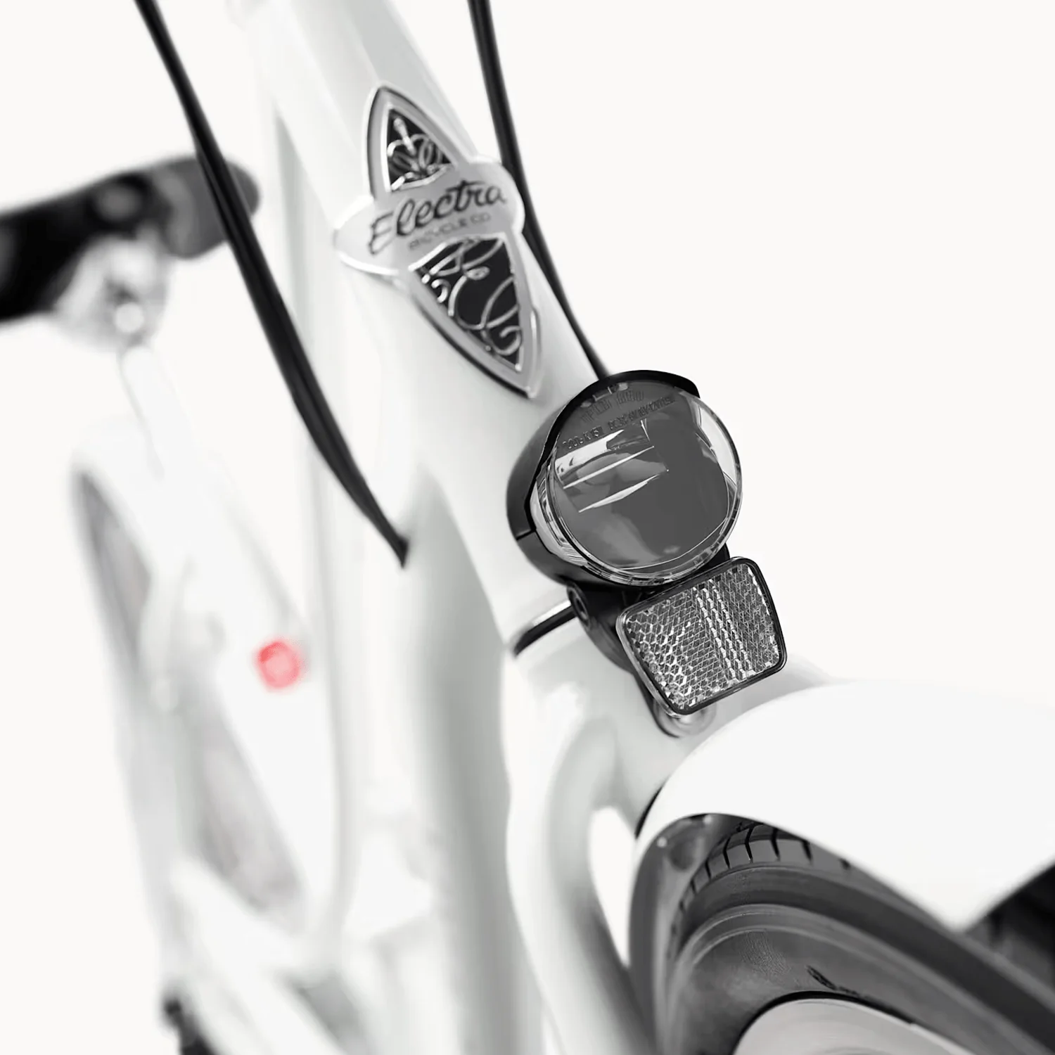 Electra Loft Go! 7D EQ Step-Over Bike 2025 Stardust - Image 2