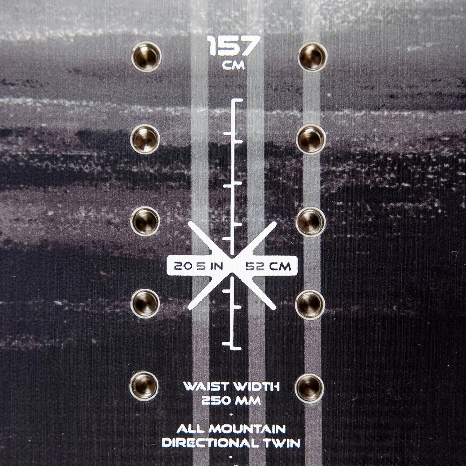 Nitro Team Snowboard 2023 - Image 2