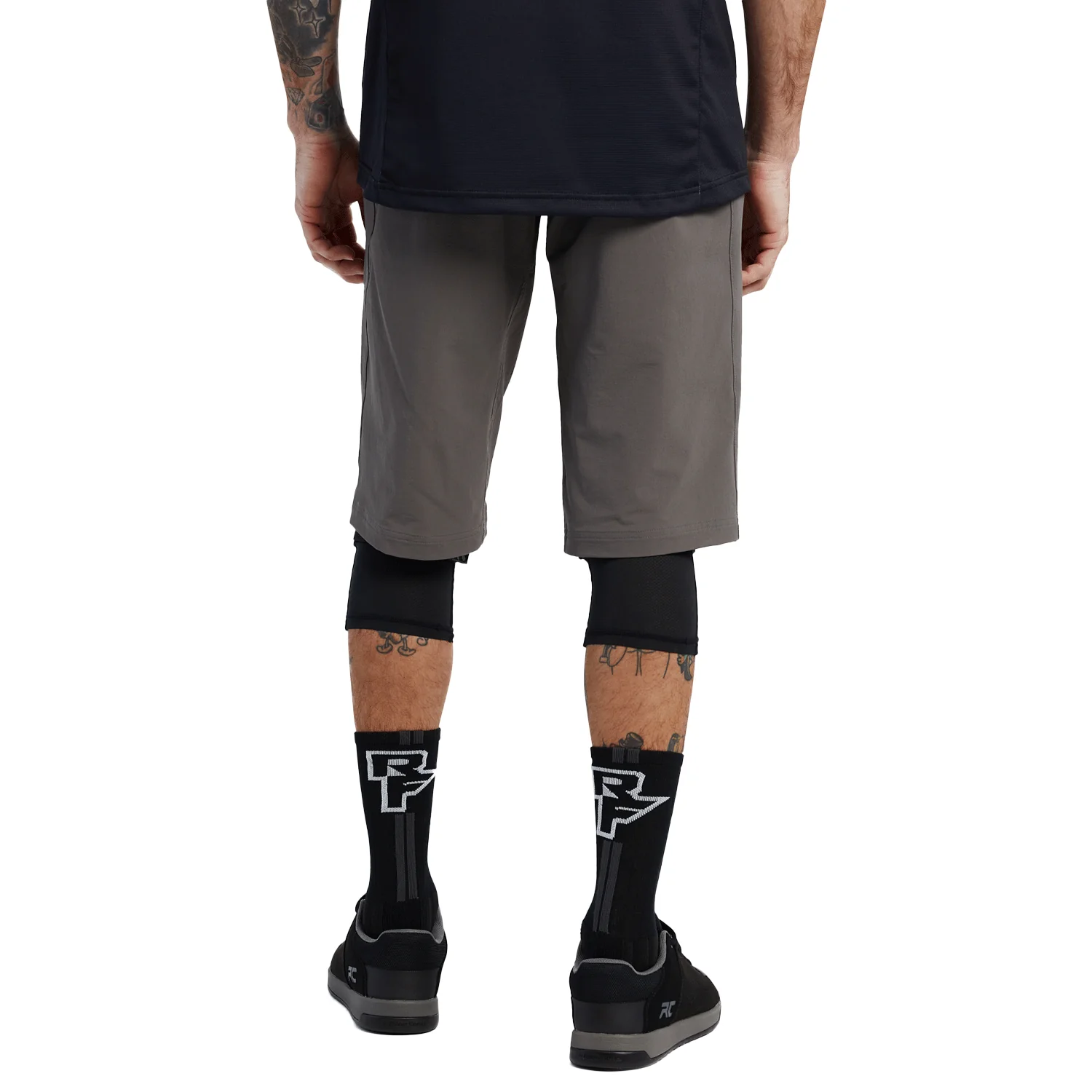 Race Face Men's Indy Shorts Charcoal - Image 2